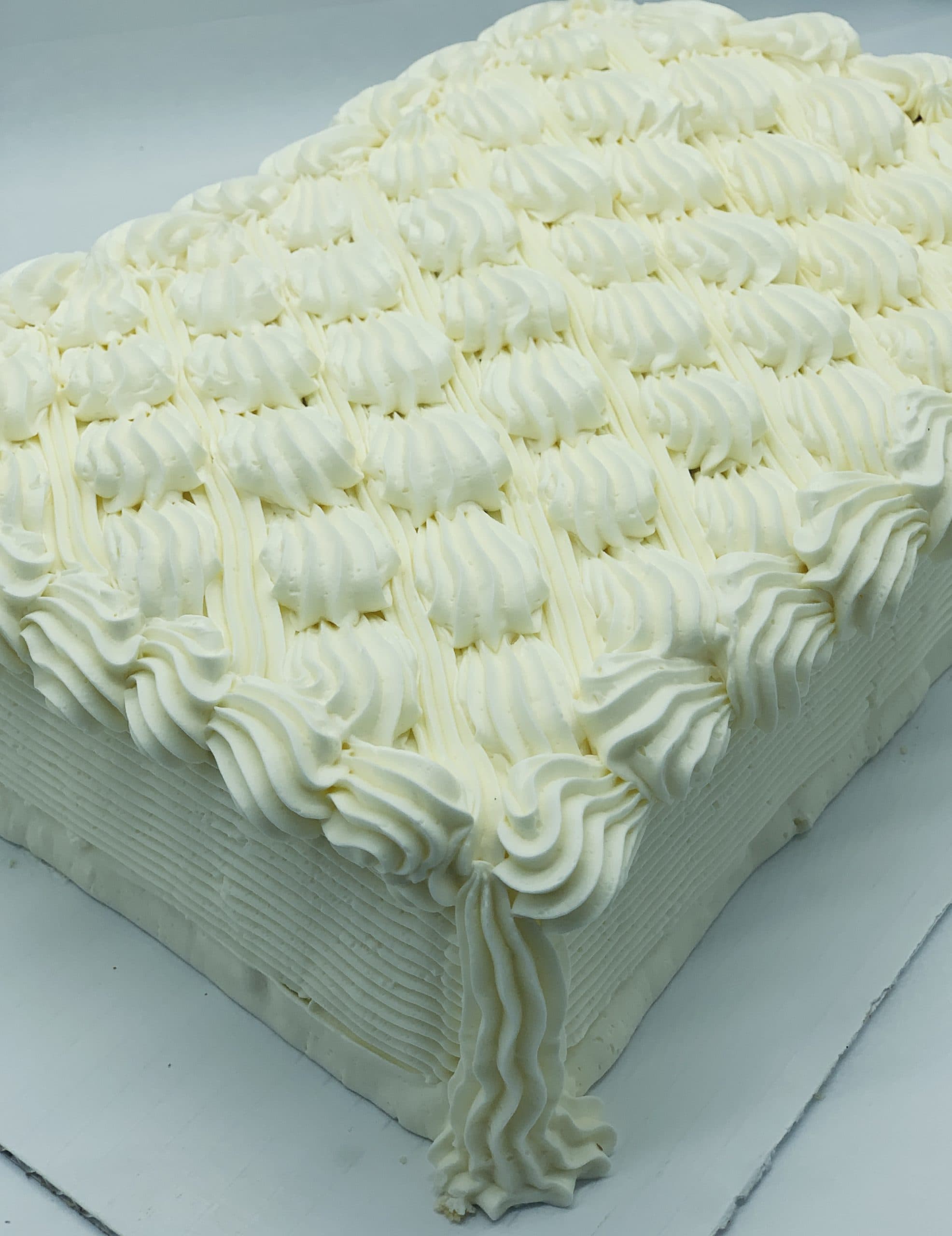 Piped Shells Slab Cake — photo 1