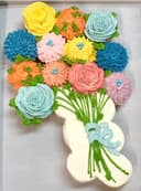 Flower Bouquet Cupcake Cake